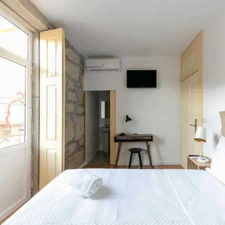 Casa Amarela Suites 公寓