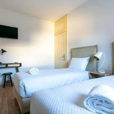 Casa Amarela Suites