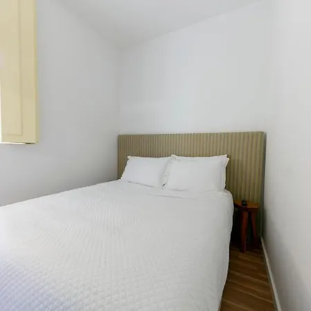 Casa Amarela Suites