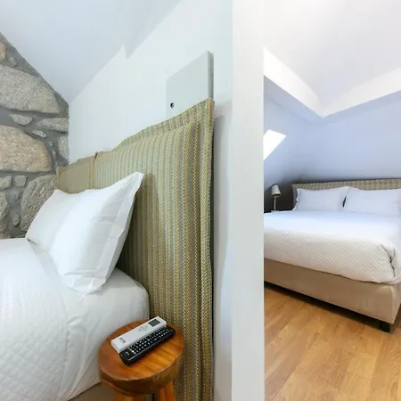 Casa Amarela Suites 公寓