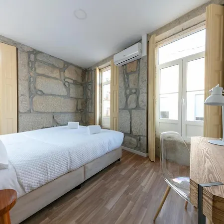 Casa Amarela Suites 公寓